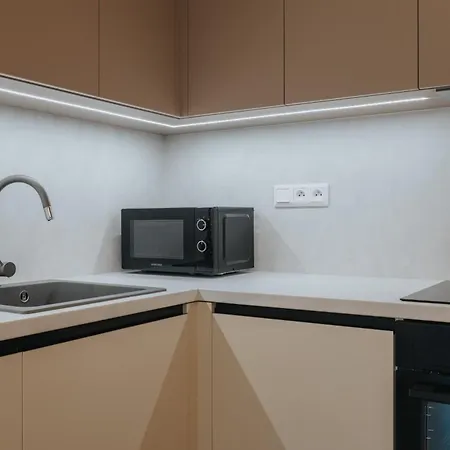 Apartment Zwirn Design Near Nivy Station & Downtown Pressburg