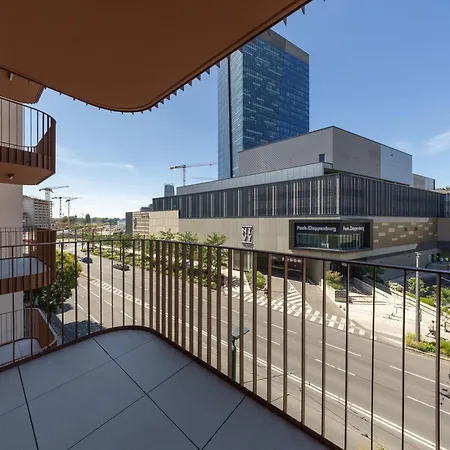 Апартаменти Zwirn Design Near Nivy Station & Downtown Братислава