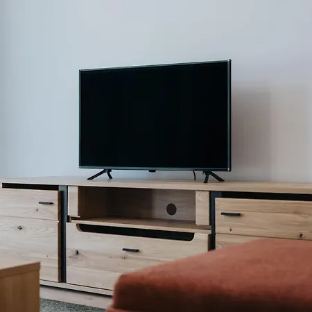 Zwirn Design Near Nivy Station & Downtown Apartmán *