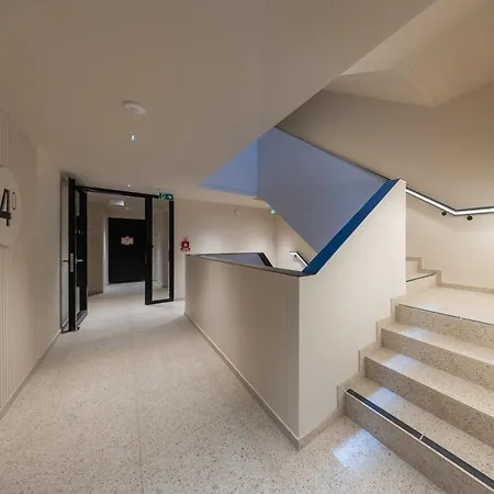 Zwirn Design Near Nivy Station & Downtown Apartmán Bratislava