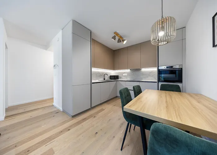 Appartement Zwirn Design Near Nivy Station & Downtown Bratislava